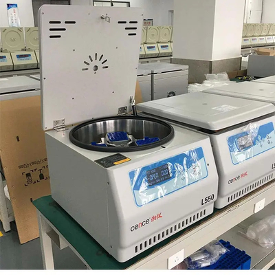 L550 Laboratorio di medicina clinica Centrifugatrice da tavolo a bassa velocità Grande capacità